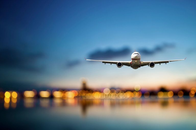 United Airlines Hosts Houston Area  High School Students on Commemorative Juneteenth Flight