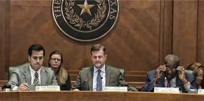 Senate committee overwhelmingly passes ‘school choice’ bill to full Texas Senate