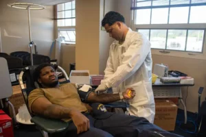 Houston native assigned to USS Ronald Reagan participates in a blood drive