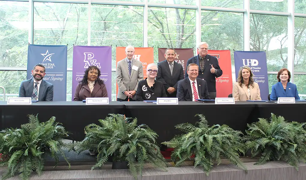 Lone Star College System partners with five universities to expand bachelor’s degree pathways